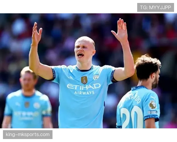 哈兰德无球跑动成关键引擎,持续重塑比赛格局并释放球队进攻潜能 哈兰德无球跑动成关键引擎,持续重塑比赛格局并释放球队进攻潜能