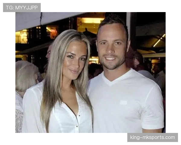 奥斯卡·皮斯托瑞斯穿西装那刻，感觉像发现了假明星一样！