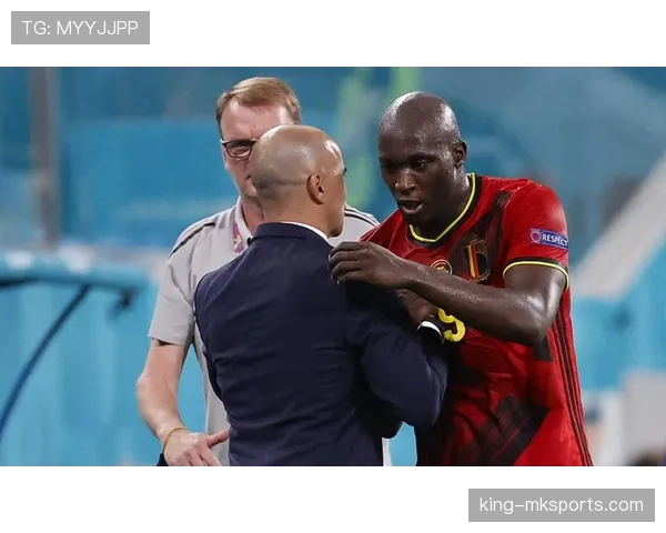 曼联争四形势向好，但与顶级球队差距仍存，稳定性面临考验